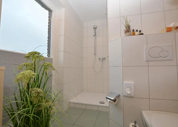 Hotel Insel Buesum 3*